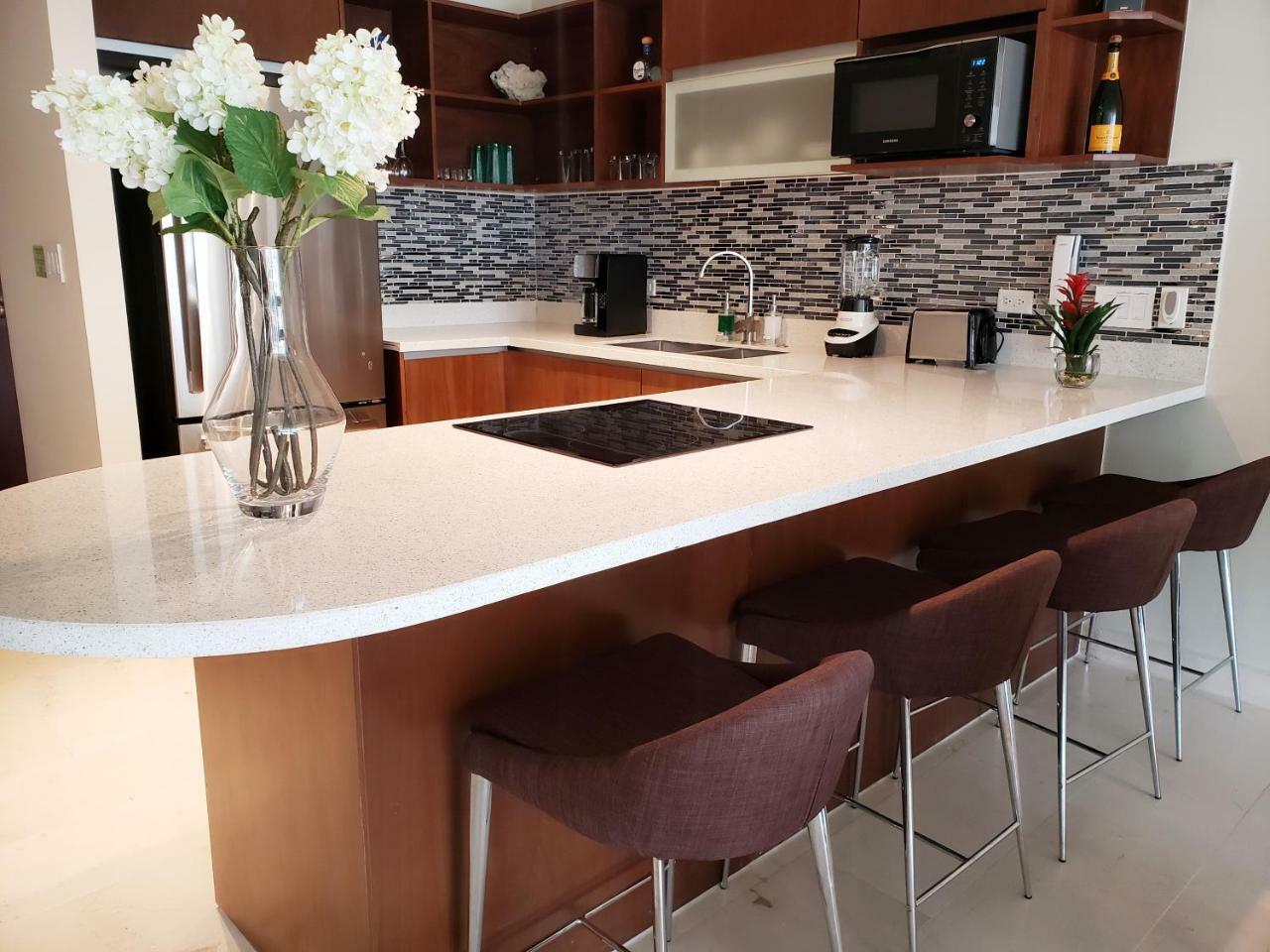 Apartamento Well Located 2 Bedroom In Miranda Brand New Building By Happy Address *